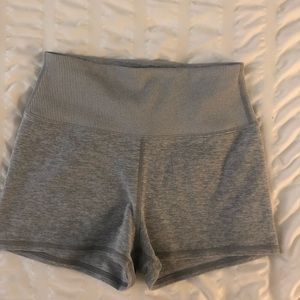 Alo yoga shorts